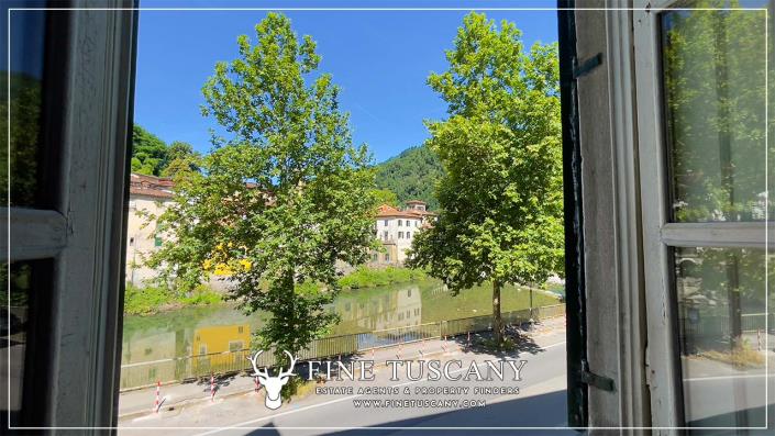 Image No.18-7 Bed House for sale