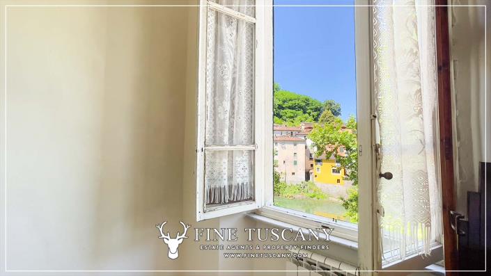 Image No.47-7 Bed House for sale