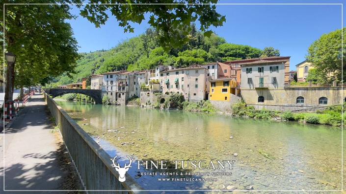 Image No.53-7 Bed House for sale