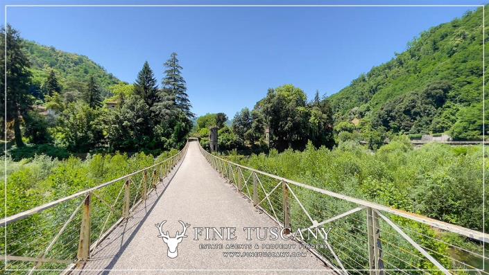 Image No.55-7 Bed House for sale