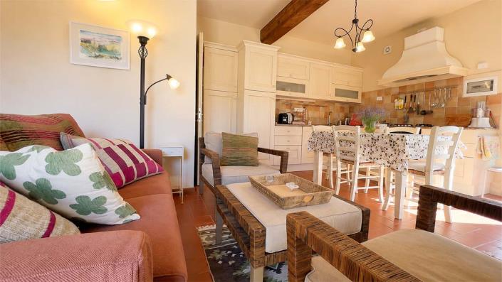 Image No.7-2 Bed Apartment for sale