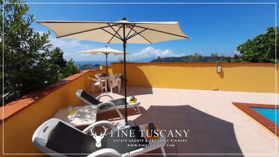 Country-House-with-land-and-pool-for-sale-near-Pistoia-Tuscany-Italy-7