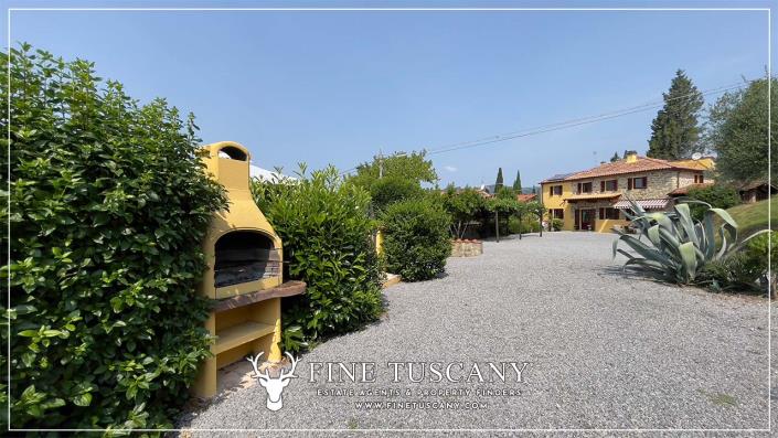 Image No.15-3 Bed Country House for sale