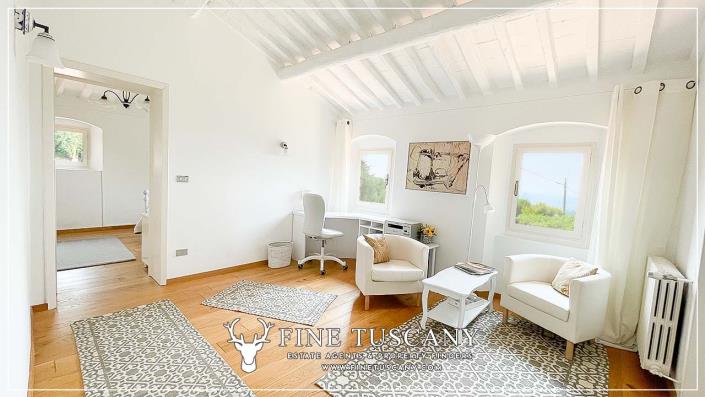 Image No.49-3 Bed Country House for sale