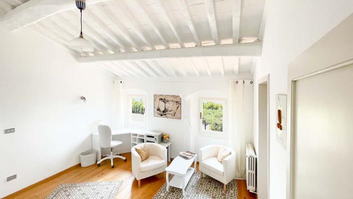 Image No.45-3 Bed Country House for sale