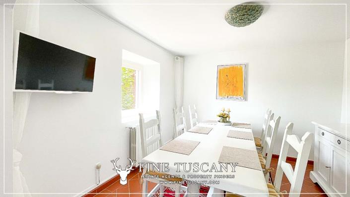 Image No.24-3 Bed Country House for sale
