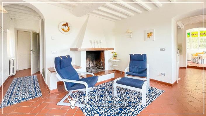 Image No.21-3 Bed Country House for sale