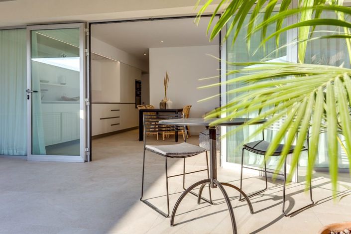 Image No.20-2 Bed Apartment for sale