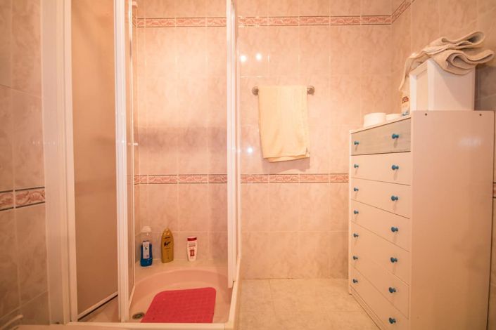 Image No.15-4 Bed Villa for sale