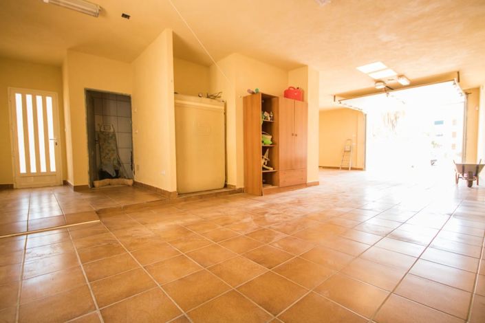 Image No.19-4 Bed Villa for sale