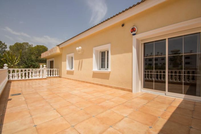 Image No.26-4 Bed Villa for sale