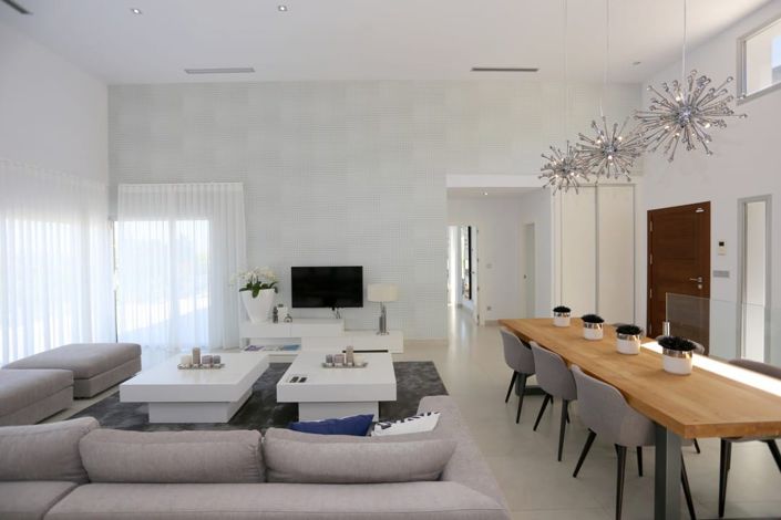 Image No.15-5 Bed Villa for sale