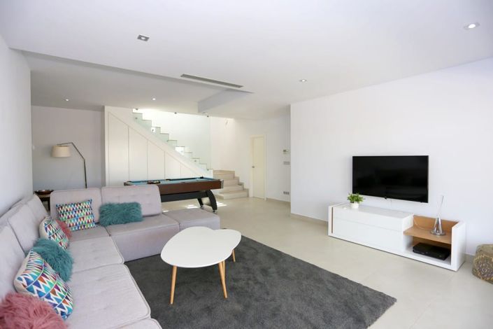 Image No.27-5 Bed Villa for sale