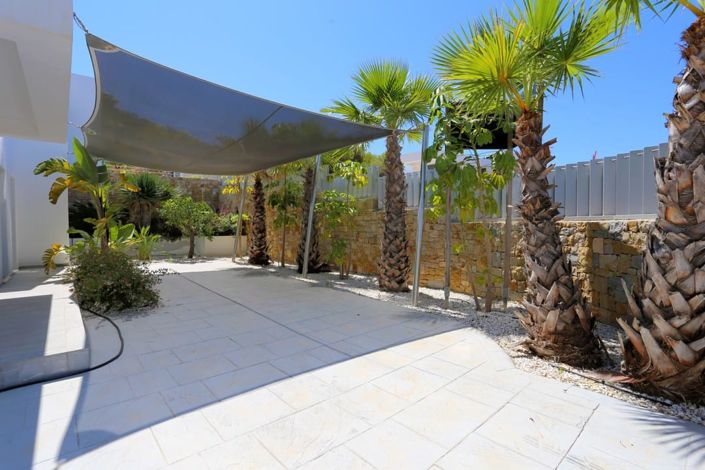 Image No.9-5 Bed Villa for sale