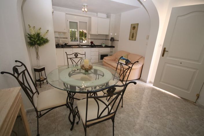 Image No.11-3 Bed Villa for sale