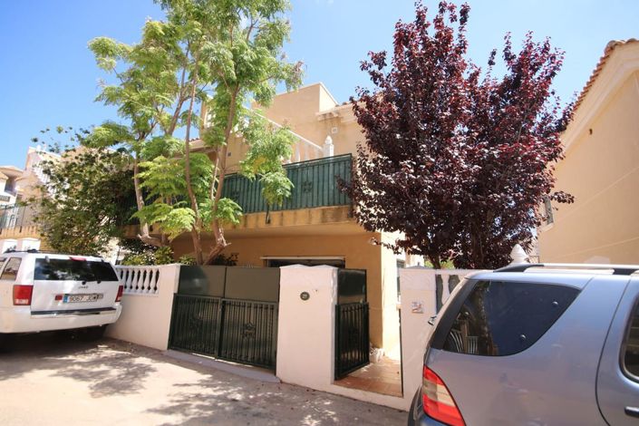 Image No.2-3 Bed Villa for sale