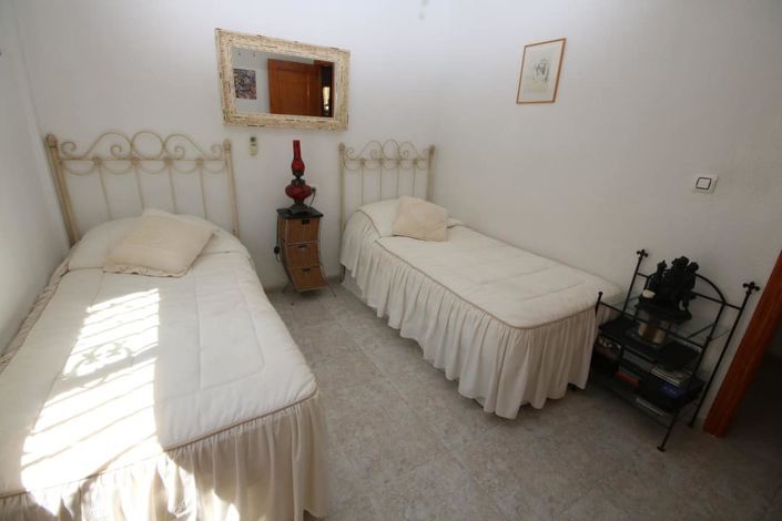 Image No.47-3 Bed Villa for sale