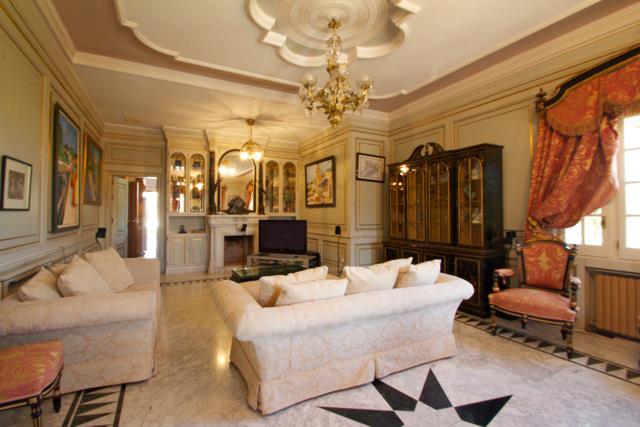 Image No.2-Villa de 5 chambres à vendre à Villamartin
