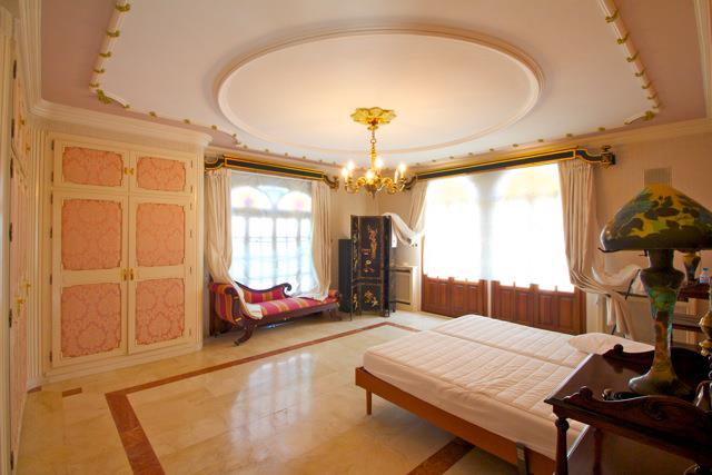 Image No.4-Villa de 5 chambres à vendre à Villamartin