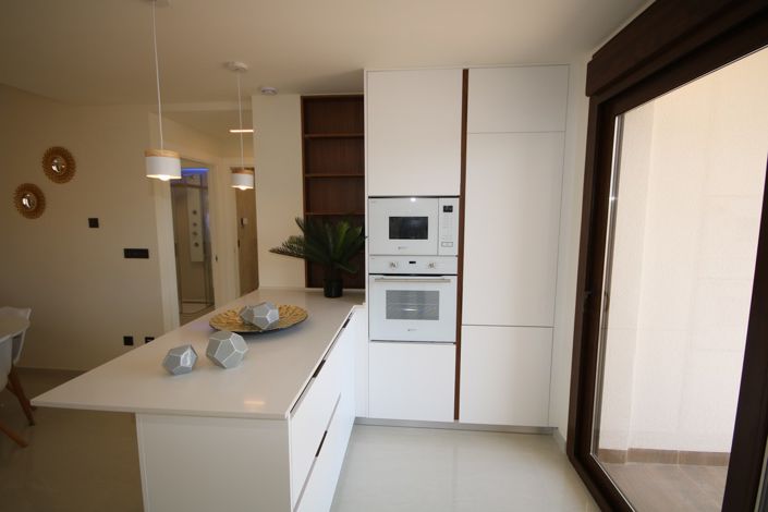 Image No.10-2 Bed Apartment for sale