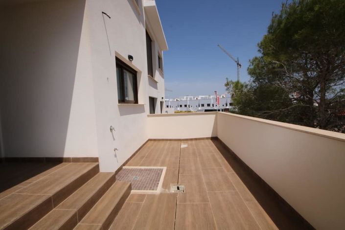 Image No.14-2 Bed Apartment for sale