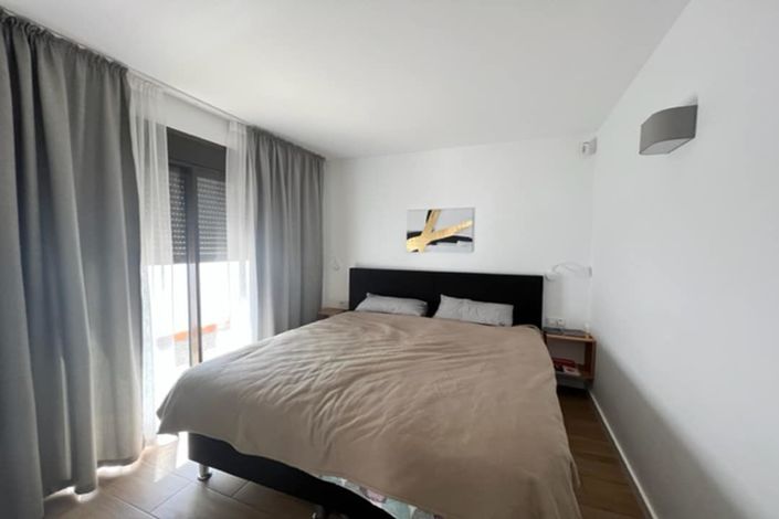 Image No.15-3 Bed Villa for sale