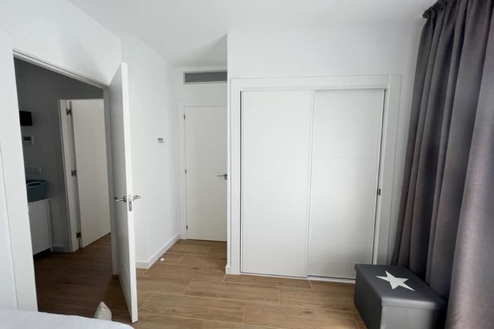 Image No.22-3 Bed Villa for sale