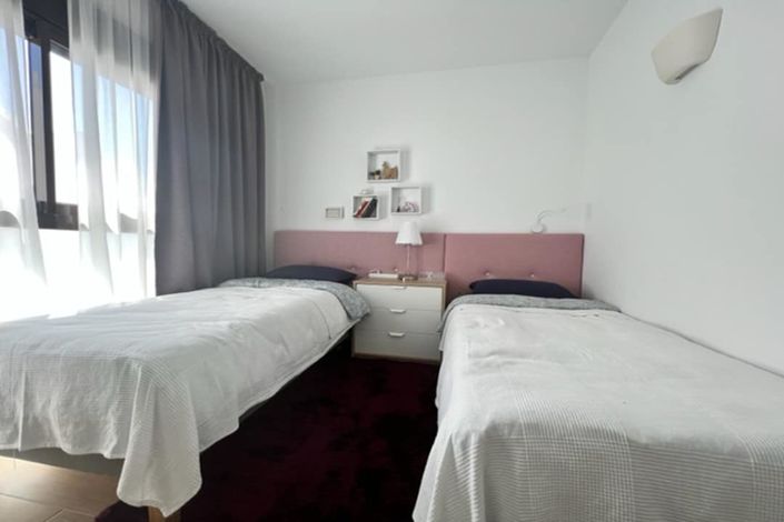 Image No.29-3 Bed Villa for sale