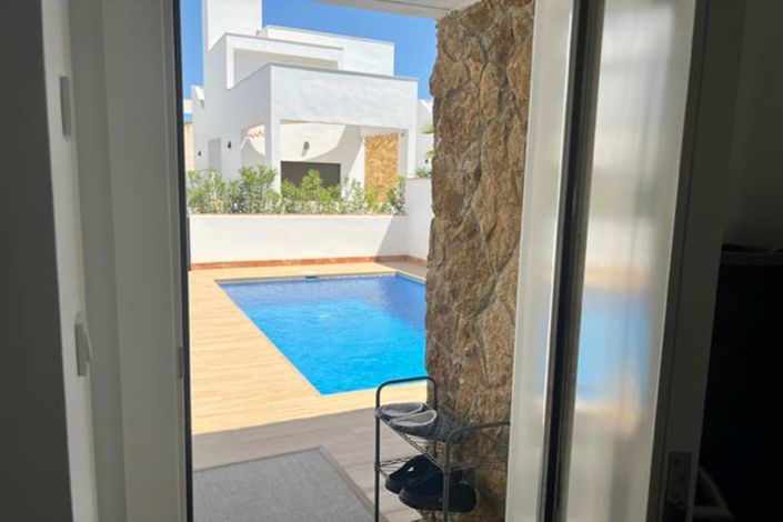 Image No.46-3 Bed Villa for sale