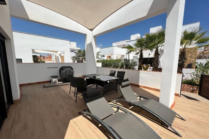 Image No.5-3 Bed Villa for sale