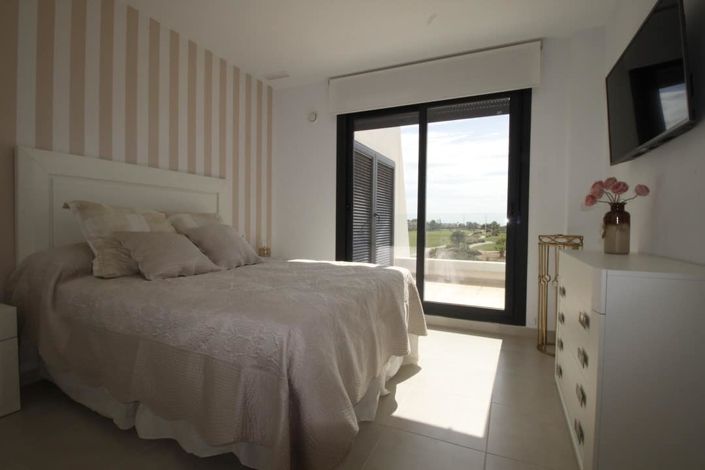 Image No.9-2 Bed Apartment for sale