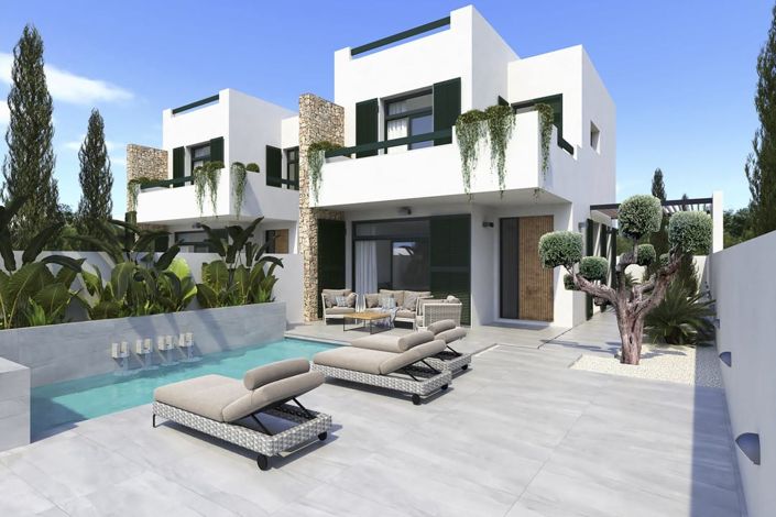 Image No.1-3 Bed Villa for sale