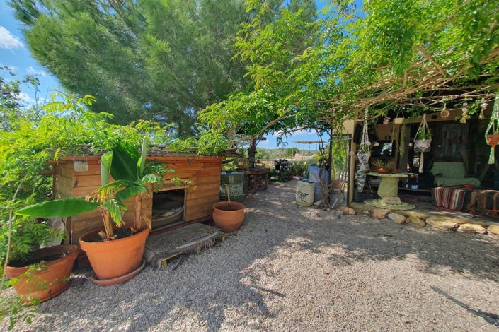 Image No.10-2 Bed Villa for sale