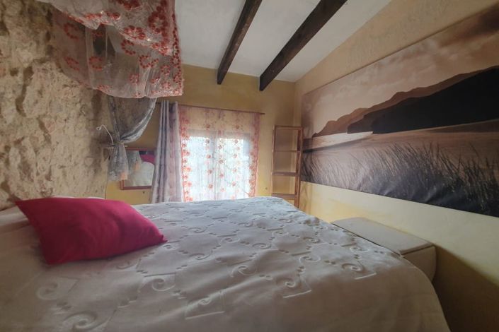 Image No.17-2 Bed Villa for sale