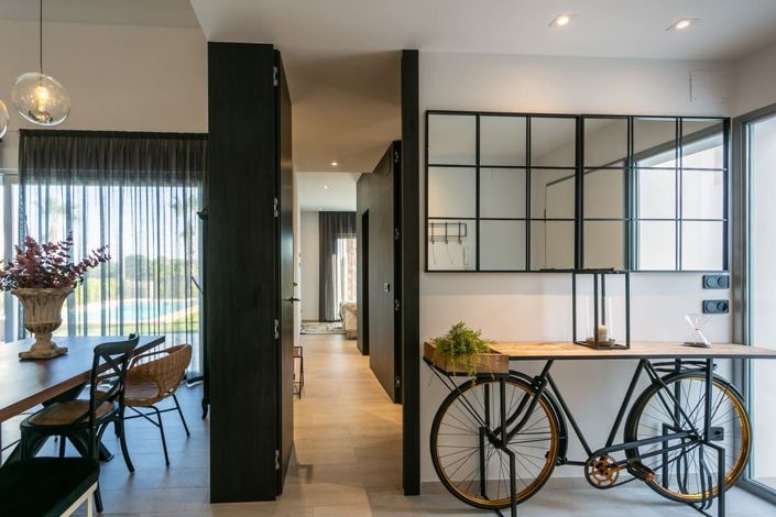 Image No.10-3 Bed Villa for sale