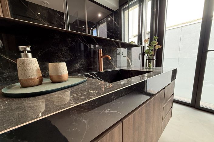 Image No.17-3 Bed Villa for sale