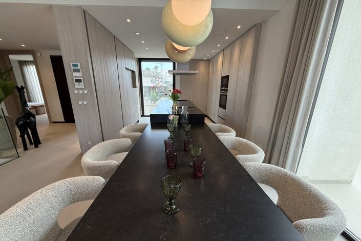 Image No.19-3 Bed Villa for sale