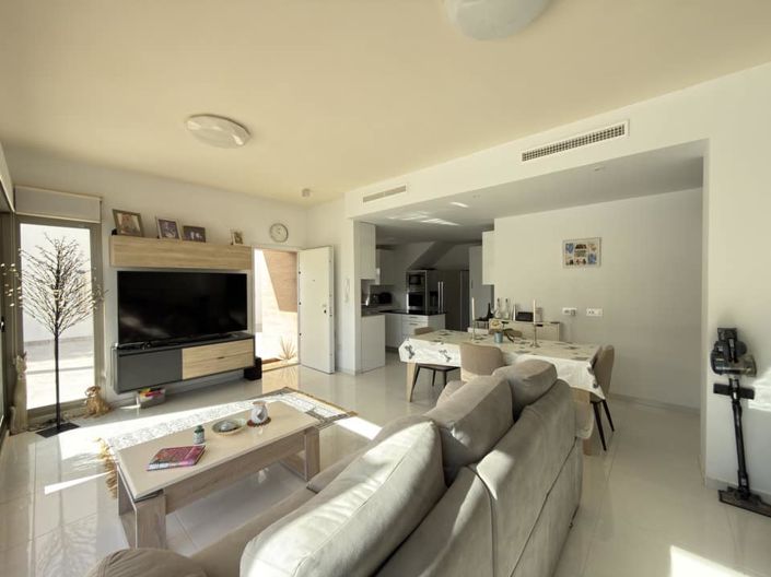 Image No.14-3 Bed Villa for sale