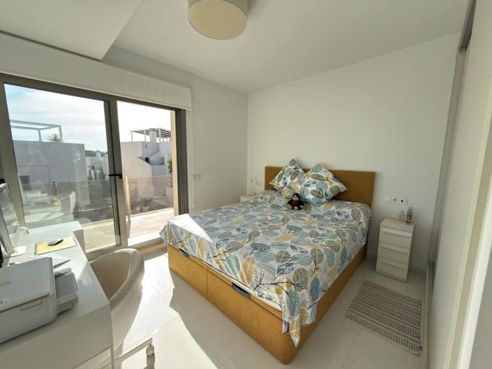 Image No.26-3 Bed Villa for sale