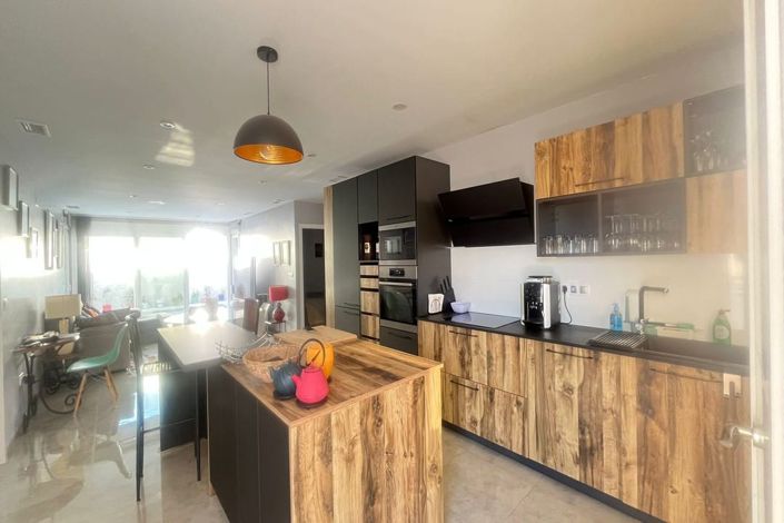 Image No.4-Villa de 3 chambres à vendre à Daya Nueva