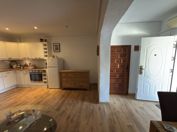 Image No.15-1 Bed Townhouse for sale