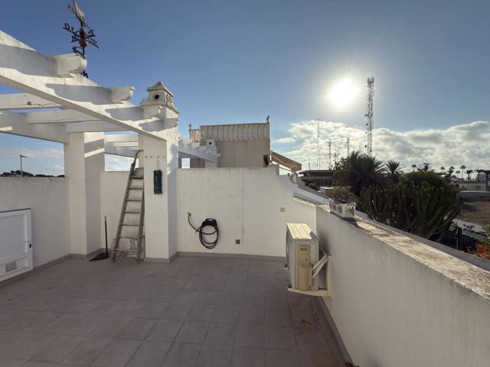 Image No.6-1 Bed Townhouse for sale