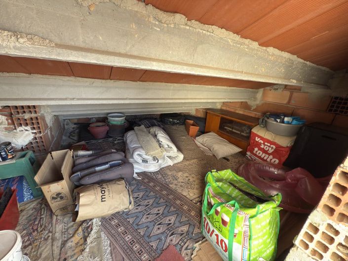 Image No.8-1 Bed Townhouse for sale