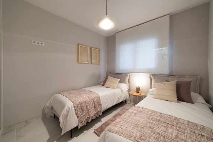 Image No.9-2 Bed Apartment for sale