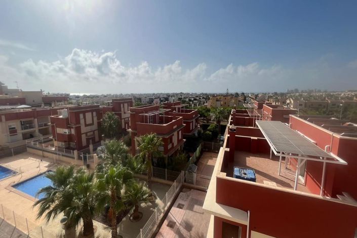 Image No.5-2 Bed Apartment for sale