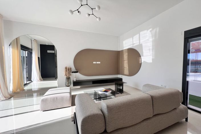 Image No.10-3 Bed Villa for sale