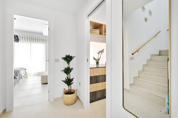 Image No.31-3 Bed Villa for sale