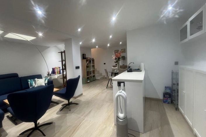 Image No.17-4 Bed Villa for sale