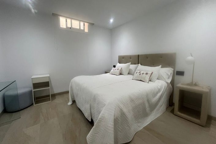 Image No.19-4 Bed Villa for sale