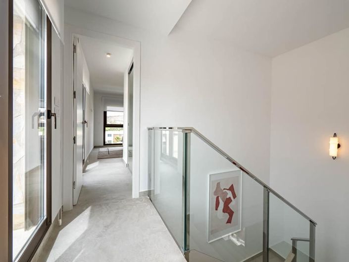 Image No.27-3 Bed Villa for sale